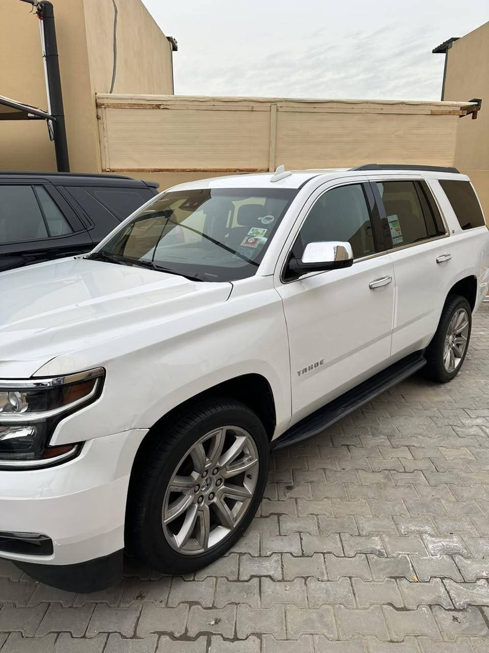 سلام عليكم 
تاهو 2019امريكي جاملغ وبنيد بدون دواخل
سياره حلوه وجديده
LT
مكان سياره كربلاء 
***********
***********
