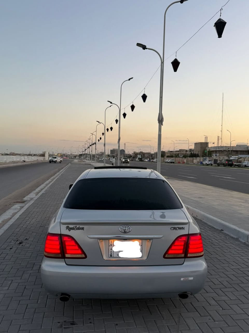 سلام عليكم 
شاهينه 2005 قرار 102 مفحوصه بيها هزه 
واصله للكمرك فول موصفات جاهزه من كل نواحي فول مواصفات بصمه شاشه كامره حساسات كشنات كهرباء محرك كير كفاله 
السعر 75$ العنوان البصره 📍
الهاتف***********
