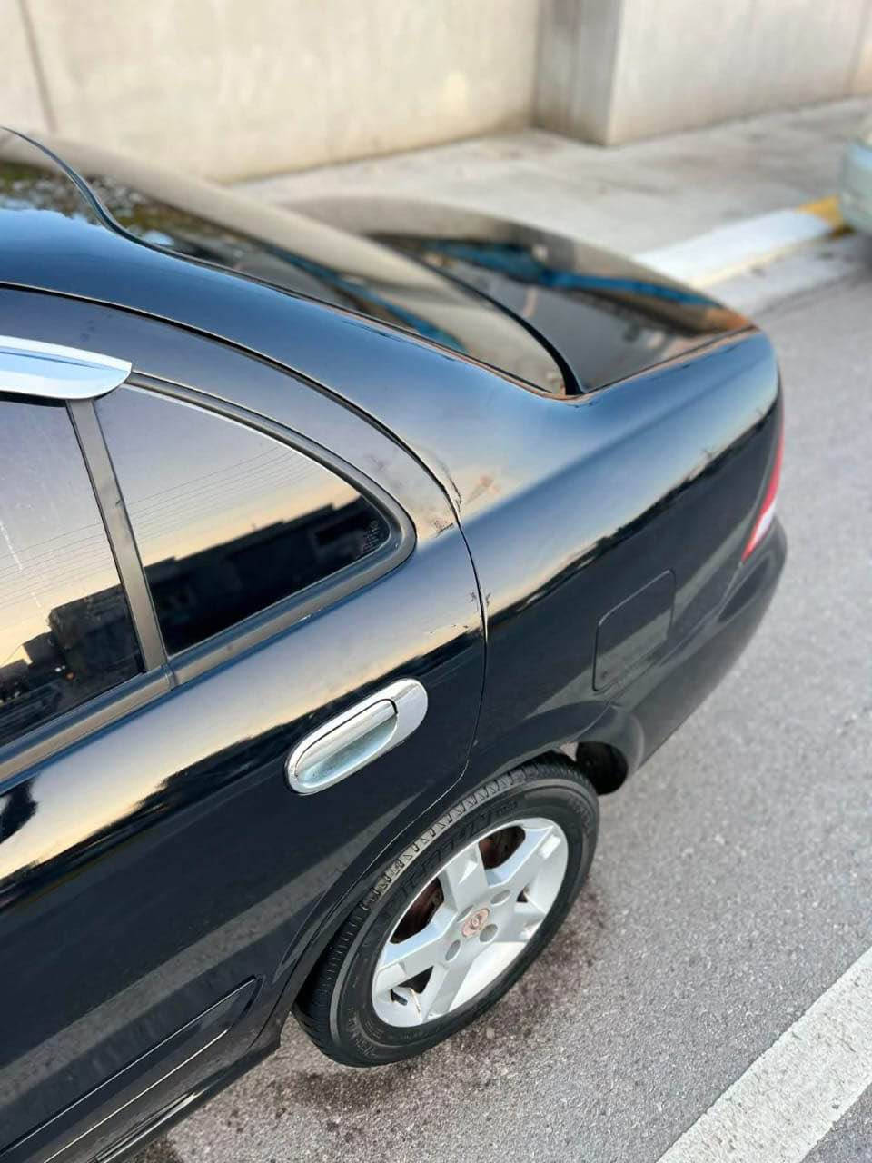 سەنی بڕاوە بڕاوە 
مۆدیل٢٠٠٧
چوار جام کارەبای 
چوار تایەی تازە 
کوشن هیتەر 
تەبریتی بەشەرت ساردو گەرم
بی دەعوم لیدراوی
مەکینە ١٦
بەشەرتی گیڕومەکینە 
٣٤هەزار ڕۆشتوە 
سعر ٥٣مەجالیکی کەم
***********بەس وەتس ئەپی لەسەرە السليمانية, العراق
