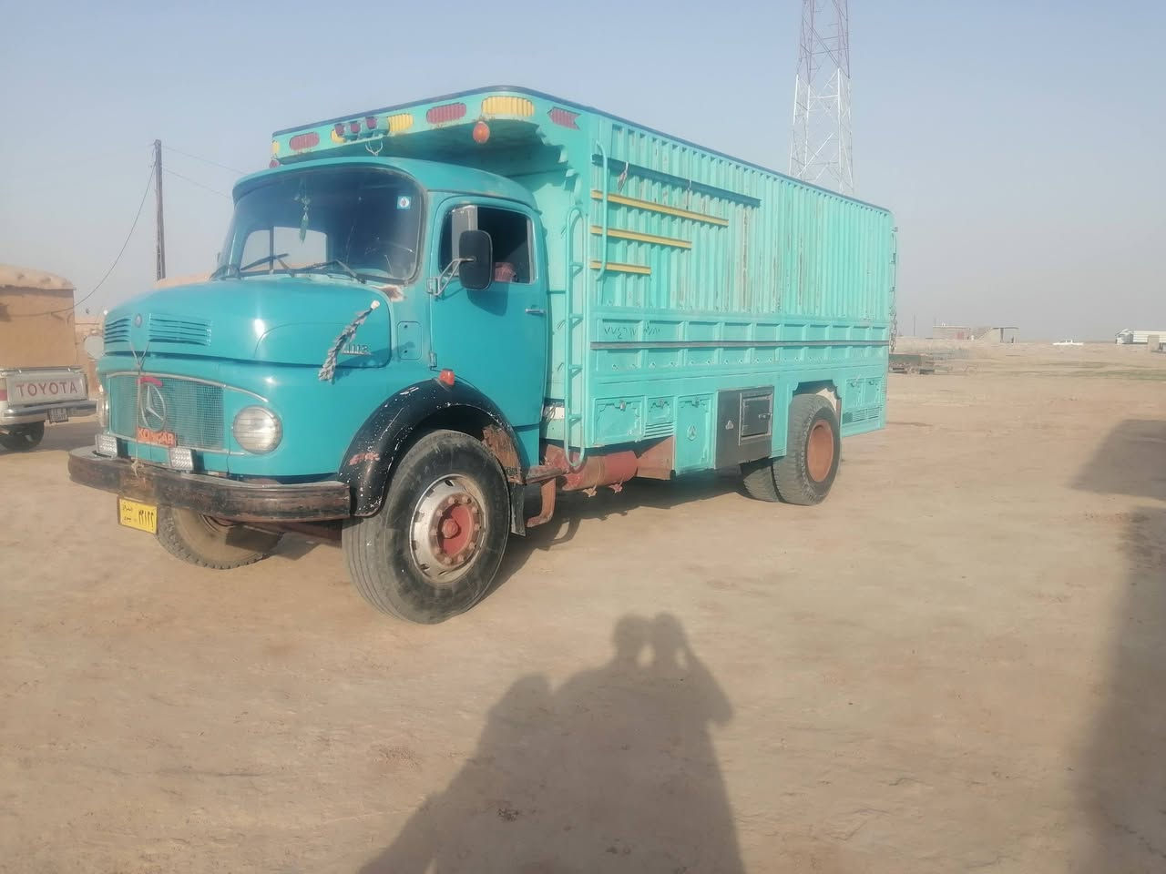 السلام عليكم ابو ردين للبيع موديل 75 6 طن المكان مفرق الحظر ***********
