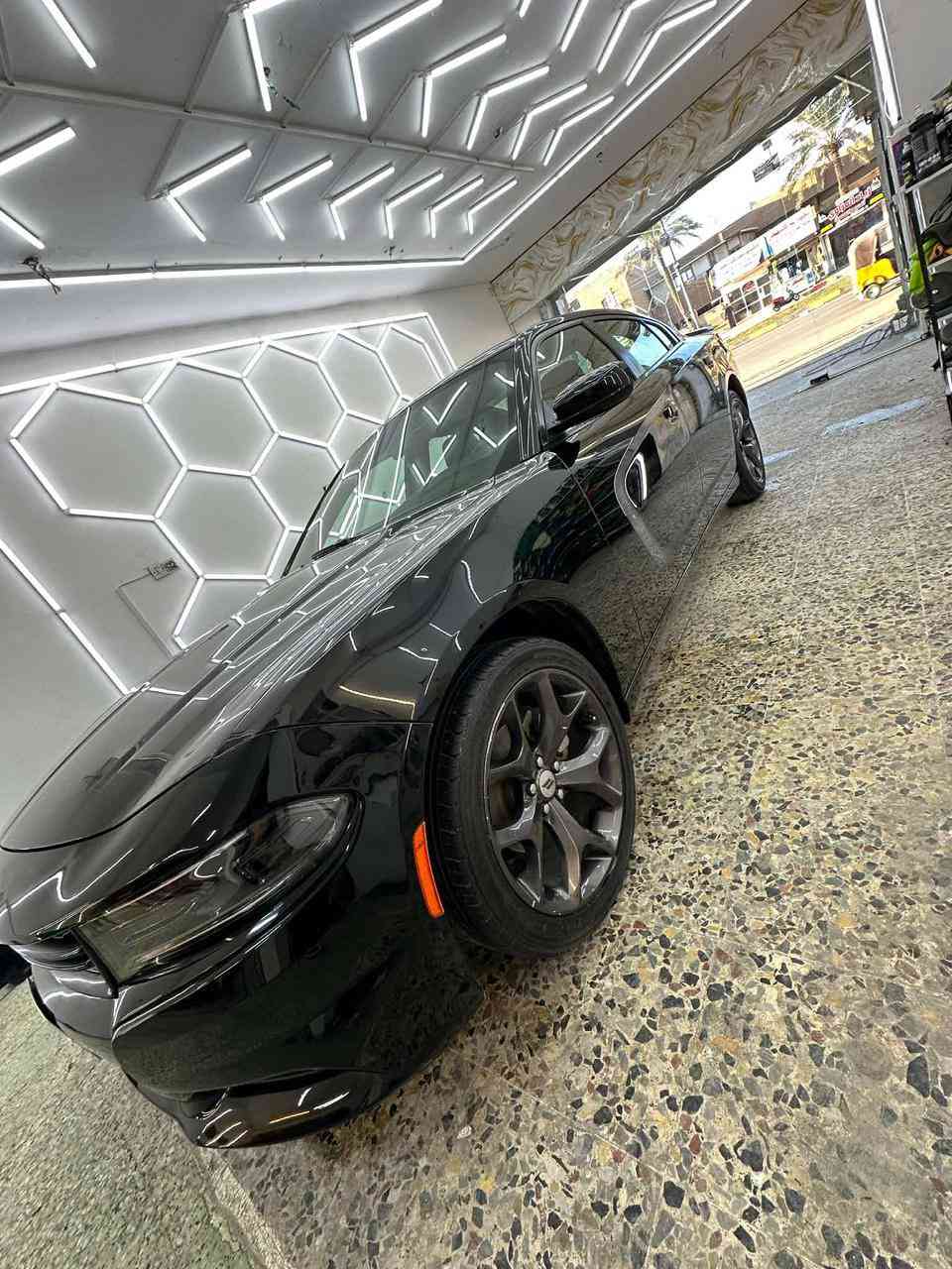 سلام عليكم جارجر sxt موديل2023 وارد امريكي حادثها بنيد وجاملغ مبدل بلاديات ماشيه 45.000  رقم بغداد وبسمي سياره مكاني بغداد حي جامعه 

‭0787 836 6733‬
