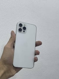 آيفون ١٢ برو ماكس • ٢٥٦ • فيس ايدي معطل