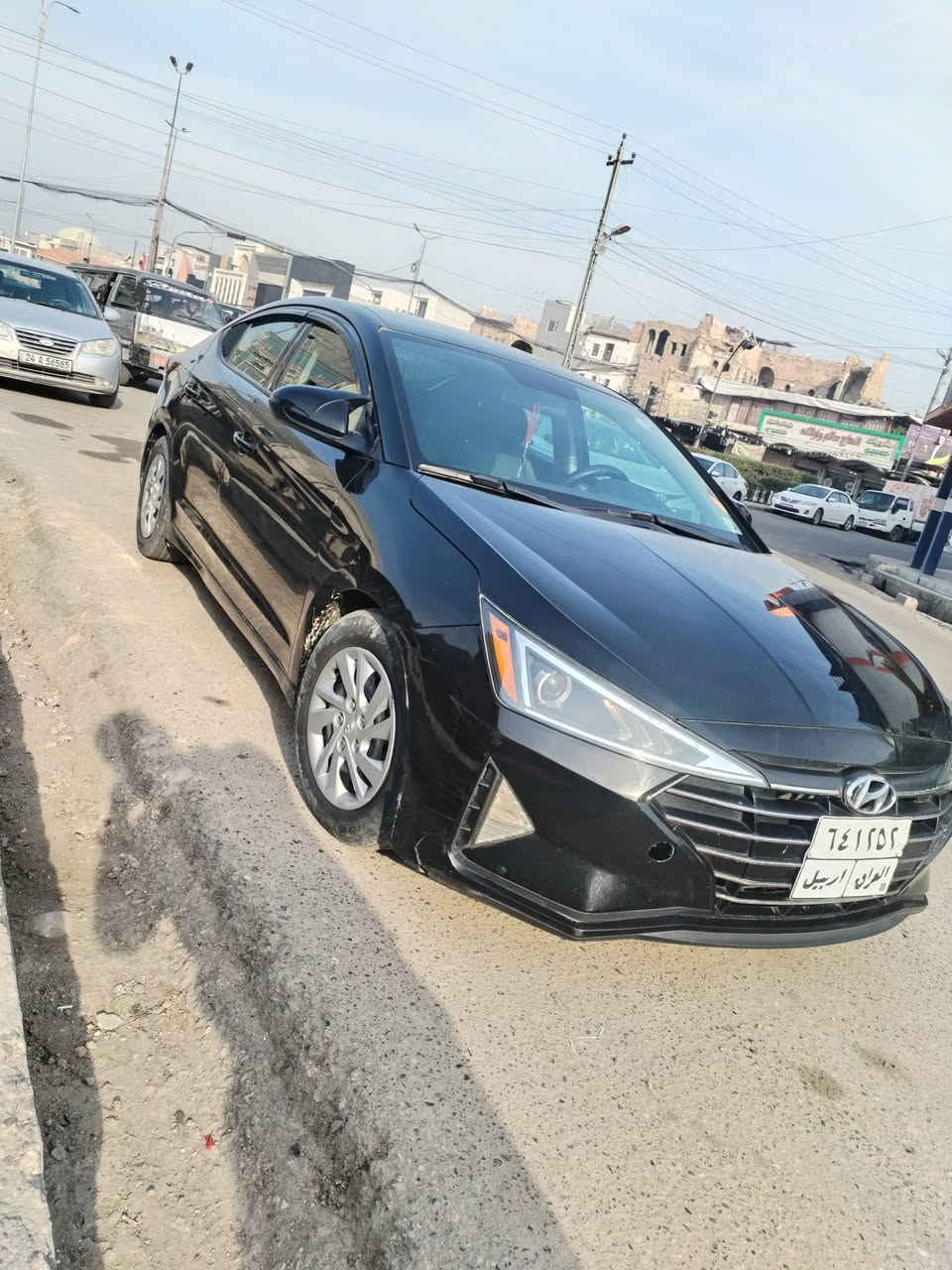 سلام عليكم للبيع الانتره موديل 2019 لون اسود سياره بدون ضرر ليبد واحد ضر فقط دعاميه كدام  رقم اربيل سنويه ما ساقطه شرط التحويل موصفات نص فول سعرها 138 وبيها مجال عنوان موصل رقم الهاتف‏‪***********
***********
