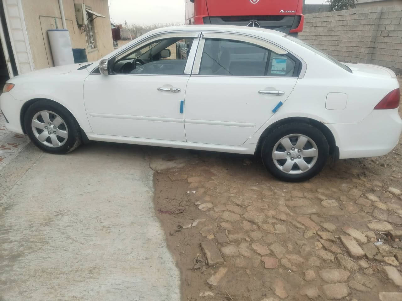 كيه اوبتمه مديل 10 للبيع  السياره مال جناي نظيفه كلش فول عده الفتحه امريكي ضرر بصيط كلش بس بنيد صبغ تحول مباشر مكاني ديالى خان بني سعد تدفه تبريد فول اي نقص مابيه 
السعر ( 127 وبيه مجال 
اخوان السياره نظيفه بمعنه الكلمه( ***********)
