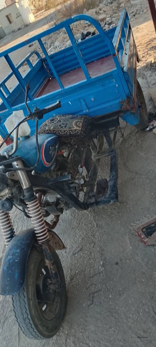 السلام عليكم ستوته للبيع خير من الله بديهه ستوني مسوي ستوته مال شغل        كلك تكفلك عشائريااا.      السعر 550وبيهه مجال لشراي بي خير ويدلل ***********
