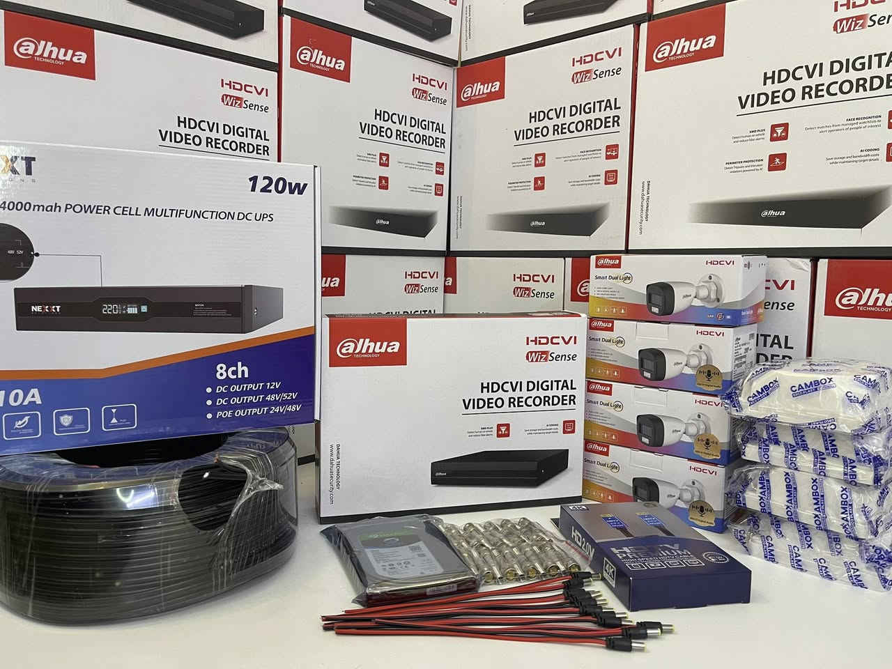 منظومة دهوا اربع كاميرات فول كلر وصوت 
مع يو بي اس مع التنصيب كامل

ويانا صار الليلي ملون حتى بدون انارة وصوت وصورة
منظومة الدهوا فول كلر الليلي ملون بدون انارة:-

📌المواصفات
🔺اربع كاميرات دقة 2 ميكا فول كلر صوت وصورة دهوا اصلي
     لد ( تصوير ليلي نهاري ملون حتى بدون انارة)

 🔻ديفيار 4 جنل دقة 2 ميكا نوع دهوا يشغل كل انواع 
      الكاميرات ويدعم تسجيل الصوت

🔻هارد ٥٠٠ كيكا يخزن 22 يوم  

🔺كيبل رولة 100م مسلح ونحاس ومقاوم كافة الظروف الجوية 

🔺جهاز يو بي اس نوع ليثيوم اصلي يشغل منظومة الكاميرات 
     مع منظومة الانترنت ٣ ساعات حقيقي ويعتبر جهاز حماية 
     ومنظم فولتية وتلغي كافة المحولات

🔻بوكسات عدد 4 خاصة بالكاميرات لحماية الفيش من 
     الرطوبة والعبث وتعطي شكل لائق للكاميرات

🔻فيش كامله خاصة بالكاميرات

🔺كيبل اج دي مسلح

🔻ممكن ربط المنظومة على الانترنت وتراقيب وانت باي 
     مكان بالعالم

🔺ضمان سنه حقيقي.

🔻 توجد نفس المواصفات 8 كاميرات مع كافة ملحقاتها مع هارد 1000 كيكا وكيبل رولة ٢٥٠م 

🔴لمزيد من المعلومات مراسلتنا على الخاص او الاتصال على الرقم
 ***********
***********مهندس محمد
