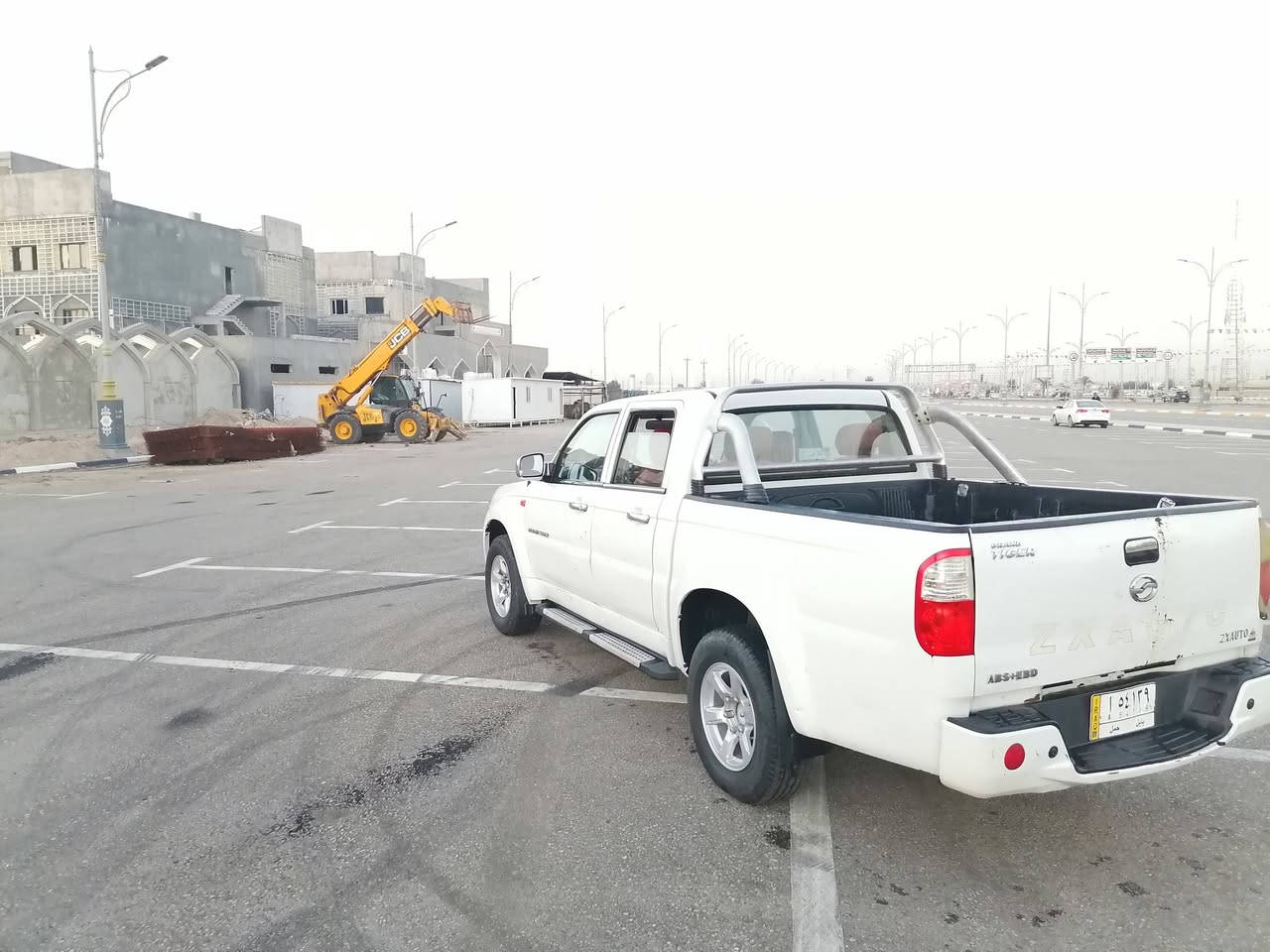 سلام عليكم بيكم تايكر عضم موديل 2019 مكفوله كفاله عامه حره رقم بابل لوحات جدد تستلم لوحات نكليزي  سياره مكفوله كفاله عامه ما عده بارد بيها شي بسيط  محرك او كير سيبوشي ياباني  تبريد تدفئ تخم تاير حداديه كله كفاله شاشه حساسات خلفيه او ماميه ماشيه 100 الف  السعر 77 وبيها مجال الستفسار علئ رقم ***********
مكان سياره كربلاء
