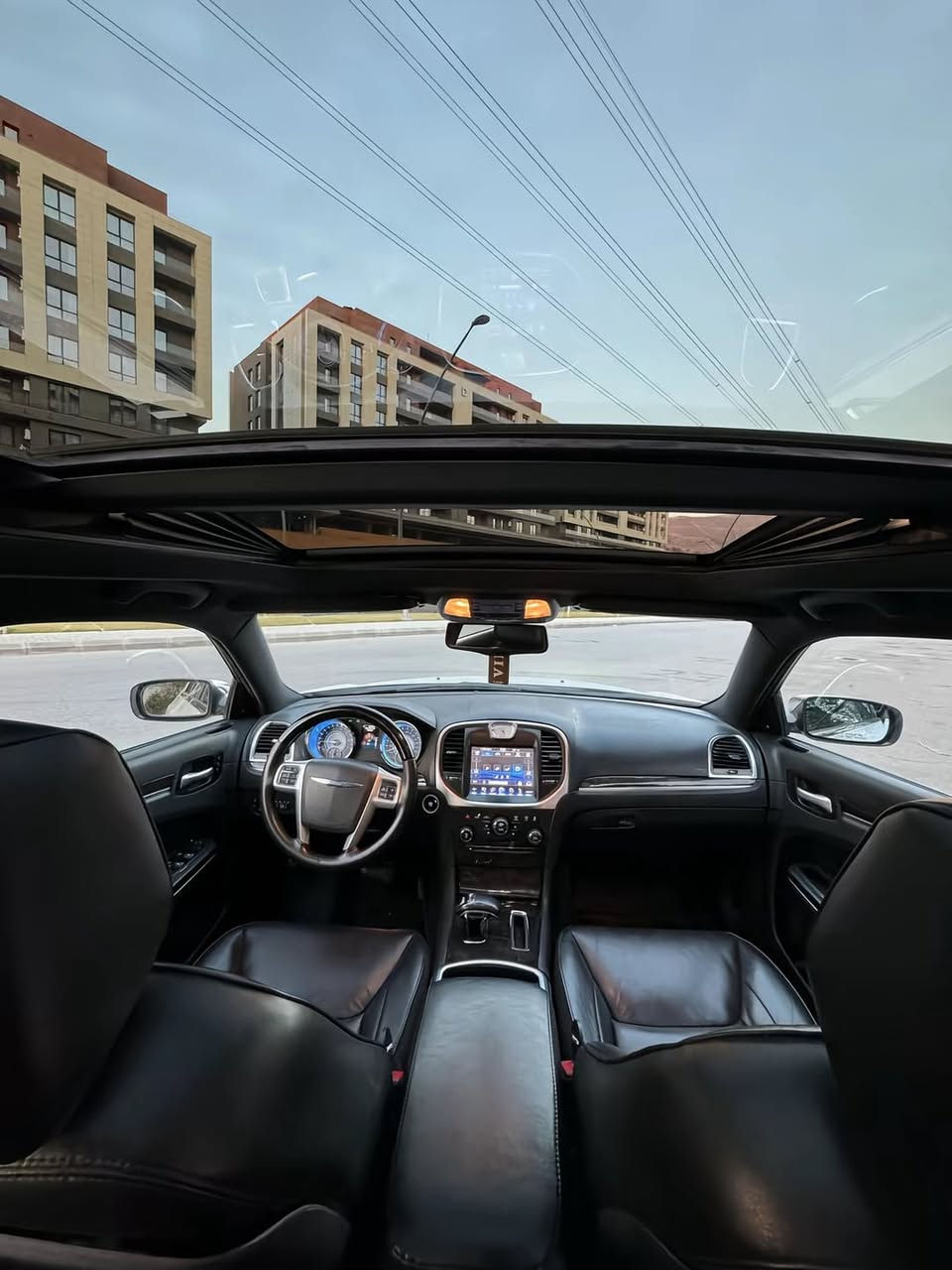 🚗 للبيع كرايسلر 2014 فول مواصفات – كندية 🇨🇦
🔹رقم اربيل الجديد 💎
🔹 المحرك: 3600 سي سي
🔹 العداد: 260 ألف كم
🔹 المواصفات: فول كامل
🔹 فتحتين سقف
🔹 شاشة كبيرة
🔹 كشنات جلد أصلية
🔹 تدفئة وتبريد للمقاعد
🔹 كفالة عامة
🔹 الاستخدام: شخصي
🔹 السيارة نظيفة جداً وجديدة بمعنى الكلمة
🔹سنويه ل2030
💰 السعر: على السوم للجادين فقط
📞 للاستفسار: ***********

السيارة جاهزة للفحص من الصدام إلى الصدام ✔
