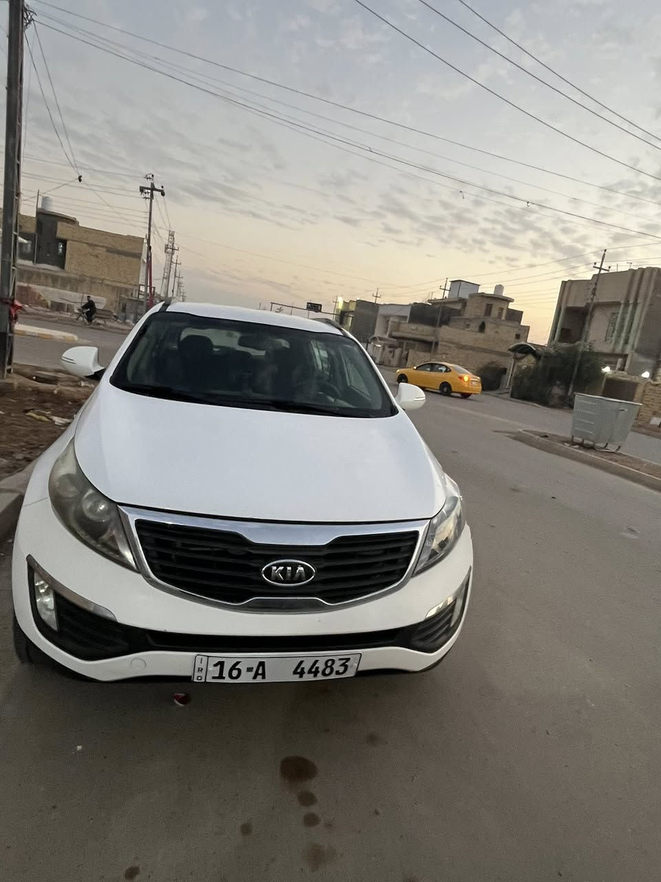 للبيع سيارة سبورتج موديل 13  خليجي كفالة عامة ما عدا شبر بالجاملغ الامامي موضح بالصورة  للاستفسار الاتصال ***********
