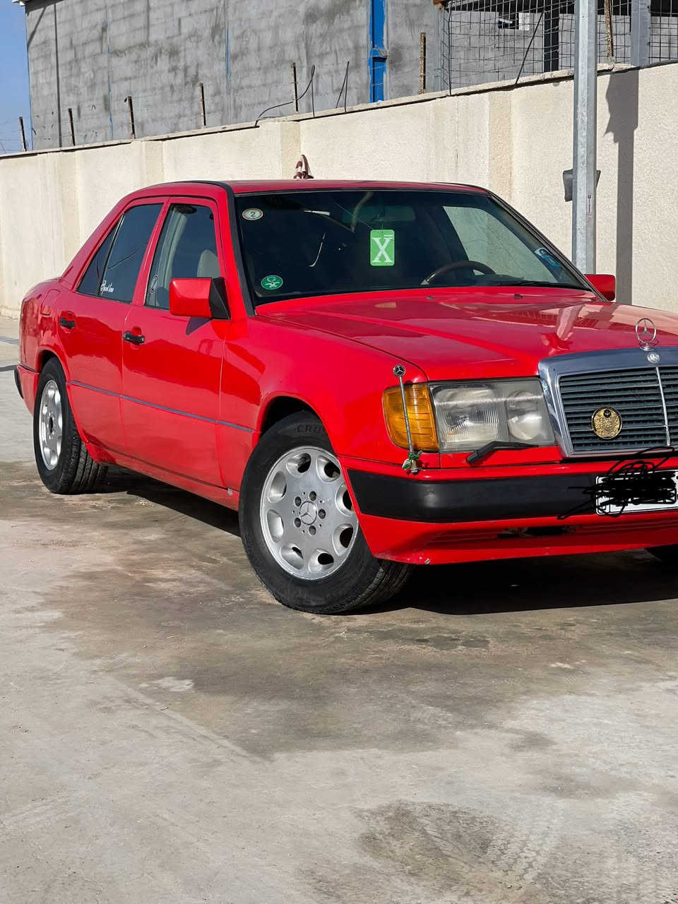 السلام وعليكم دب  مديل 91البيع رقم صلاح الدين  مشروع وطني تحول كبل سنويه 2030 محرك كير مكفولات محرك 2500كهربائيات كلها شغاله تبريد خير من الله ثلج تخم تاير جديد حداده جديده
سياره مال جناي وعلى يدي وين مايعجبك اطلع بيها مصبوغه عام جماليه بدون ضربه غرفه زلغ مابيها اخت الجديده
السعر 70وبيها مجال
مكان السياره (بصره قضاء المدينه)
رقم الهاتف
***********
