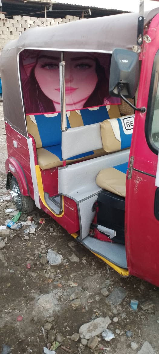 سلام عليكم تكتك موديل 17 رقم وسنويه تكتك نضيفه وكشر مكفول لا ضربه ولا معجون بلادي سعر 5100 رقم الهاتف***********
