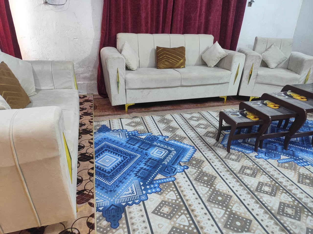 تخم 12 مقعد نضيف حيل مابي اي ضرر اخو جديد خشب بلوك تركي سعره 350 وبي مجال مكاني كربلاء حي العامل يوجد توصيل بكروه 0782627442 يوجد واتساب


**إذا كنت صاحب هذا الإعلان وتريد حذفه لأي سبب، رجاءا أرسل رسالة إلى الدعم الفني**