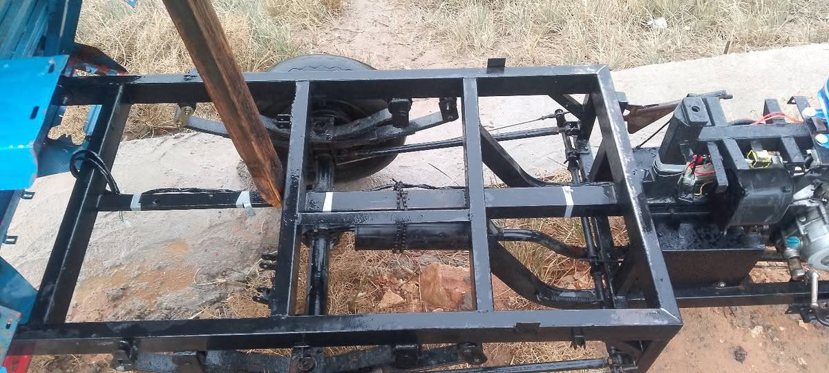 السلام عليكم ستوته للبيع كلك موديل سبعه كهربائيات كلها شغاله تخم تاير السعر ب 650 وبيها مجال المكان عباسيه نجف ***********
