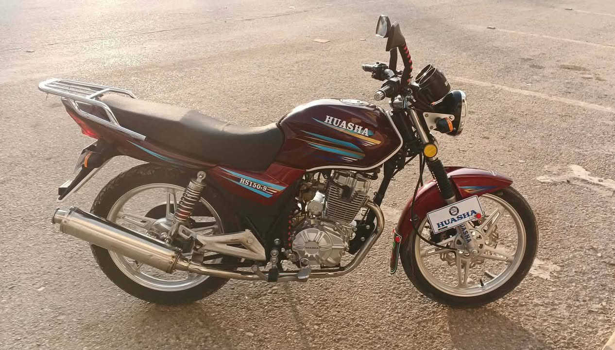 للبيع هيوشه 2025 ماشي 6 الاف بصمه تشغيل عن بعد موطور حال نضيف مكان بروانه سعر مليون و50 وبي مجال يرهم مراوس ***********
