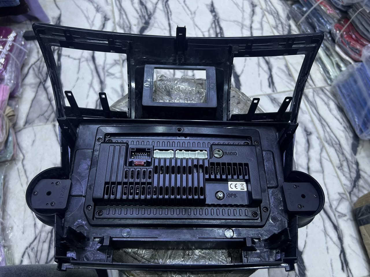 - [ ] قياسه 10انج
- [ ] تدعم واي فاي ويوتيوب وبلوتوث وGBS
- [ ] نضافته 100%
- [ ] وياهه كفر مال اي سياره ما اعرف 
- [ ] ملحقاته وفيشهه كله كامله 
- [ ] تدعم الكامره الخلفيه 
- [ ]  سعره 65
للتواصل ***********
