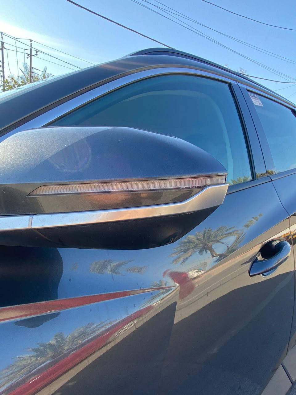 السلام عليكم
توكسان ٢٠٢٣
اعلى فئه برستيج vip بنوراما بصمه تحكم سير بلريمونت
خمس كامرات صندوق كهرباء شحن لاسلكي قطعتين تبريد
داخل جلد وهواي مواصفات بيها
حادثها ربع بنيد وربع من الجاملغ بدون ددواخل
مكاني البنوك
السعر١٩٠ وبي مجال
***********
