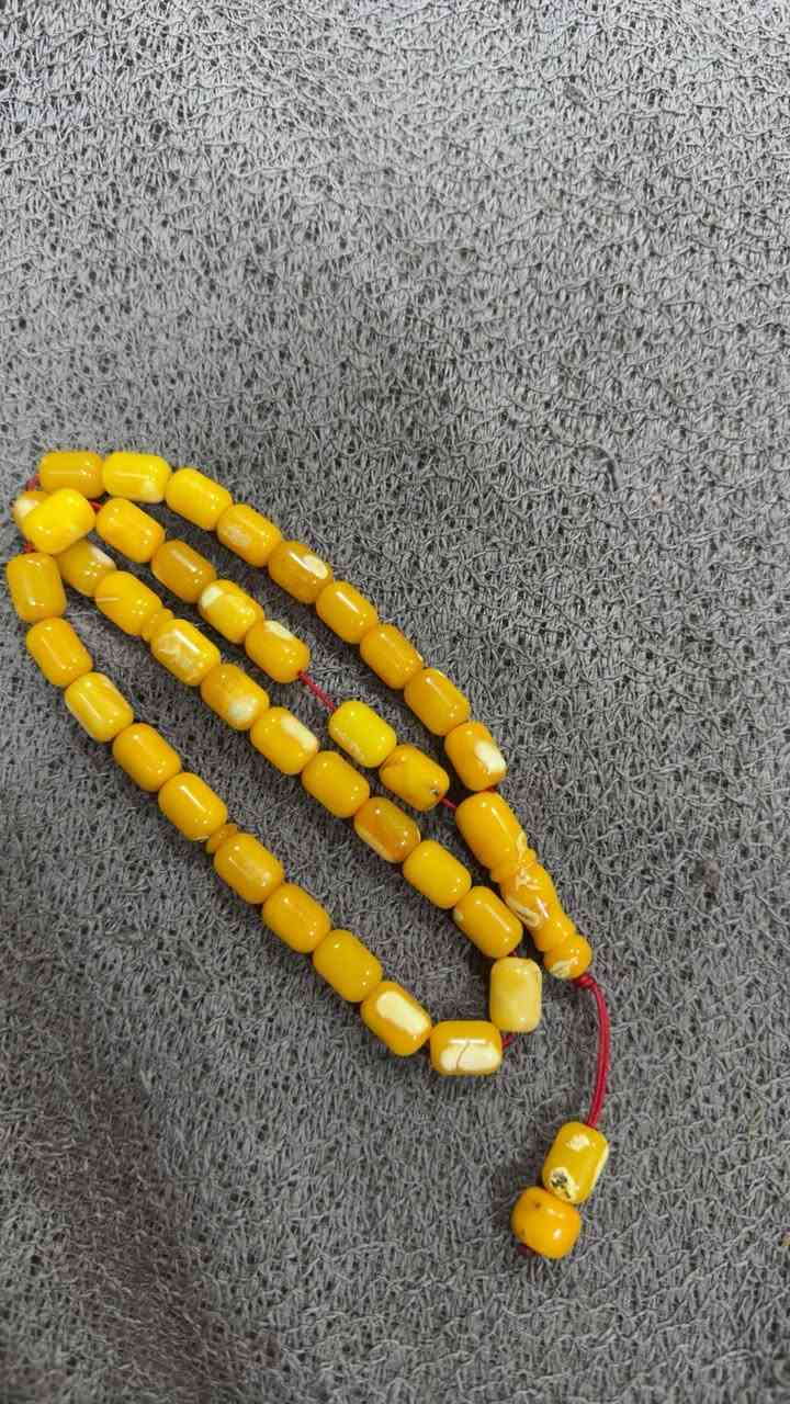 السلام عليكم كهرب بولوني حر طبيعي مكفول ماخذ لون 22 غرام سبحة كفيه كلش حلوه مكاني بغداد ***********
