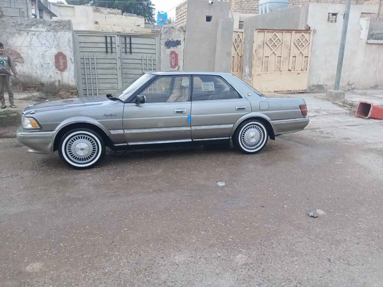 سلام عليكم سياره هارتوب للبيع مديل 91 جاهزه مابيهء اي نقص رقم بغداد سنويه جديده رقم انكليزي تحويل ثاني يوم تخم تاير جديد حداديه جديده فقط تبريد مابيها ول باقي كله كارتون مكان السياره ذي قار قضاء الفجر غير متواجد عل فيس فقط مخابره عل رقم صاحب السياره مكلف بل نشر  ***********

