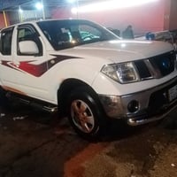 نیسان ناڤارا 2011  گیرومەکینە بەشەرت   زۆربەجوانی پاکی ماوە   هیچ خەلە...