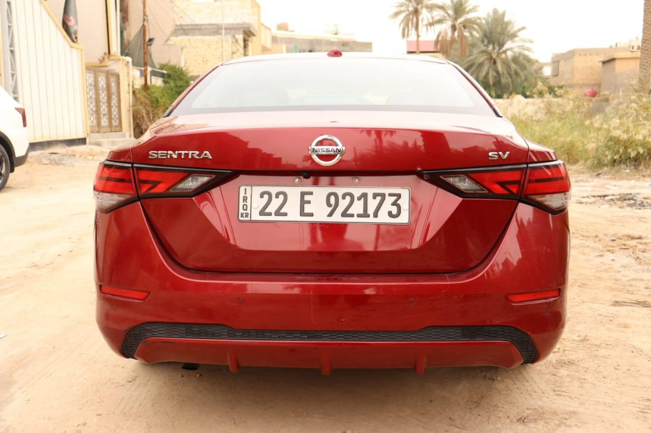 نيسان سنترا SV 2022 

نيسان Sentra SV موديل 2022 رقم اربيل باسمي
لون أحمر لؤلؤي جذاب يخبل 

 أهم المواصفات:
مانع تصادم وردار امام وخلفي 
توقف تلقائي امامي وخلفي 
 محرك اقتصادي 1600cc
 گير أوتومات CVT ناعم وسلس
 مثبت سرعة (Cruise Control)
بلوتوث – USB – شاشة وسطية
 كاميرا رجوع مع حساسات خلفية
 نظام توفير الوقود ECO
 مرايات جانبية كهربائية
 ريموت + إنذار
 مقاعد مريحة قماش فاخر
انظمة أمان ABS + EBD + Airbags

 السيارة ماشية قليل (٢٦ الف)
وارد امريكي كلين بدون حادث بدون صبغ 
ملاحظه بيها شخطه بالدعاميه و رصعة جانبيه وشخط خفيف بدون تصليح 

 مناسبة للعائلة – هادئة – ناعمة وموفرة بنزين

الموقع: كربلاء
 للاتصال أو واتساب: (*********** )
