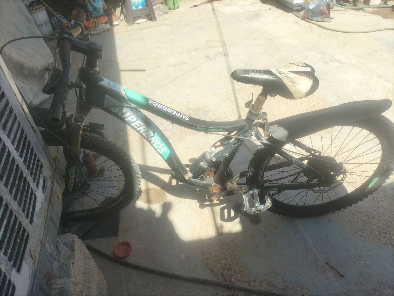 سلام عليكم بايسكل ياباني نوعه سوبروس يفلت الزنجيل والركبه طاكه التايرات جدد جوابه جدد لشه نضيفه قيم وخذ العنوان الحسينيه الـ12


**إذا كنت صاحب هذا الإعلان وتريد حذفه لأي سبب، رجاءا أرسل رسالة إلى الدعم الفني**