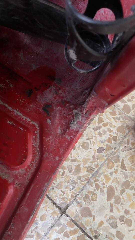 تكتك 18 اوراق شرط الترقيم تكتك حلوه بيه طخه بجاملغ الخلفي السعر3800 رقم ***********
