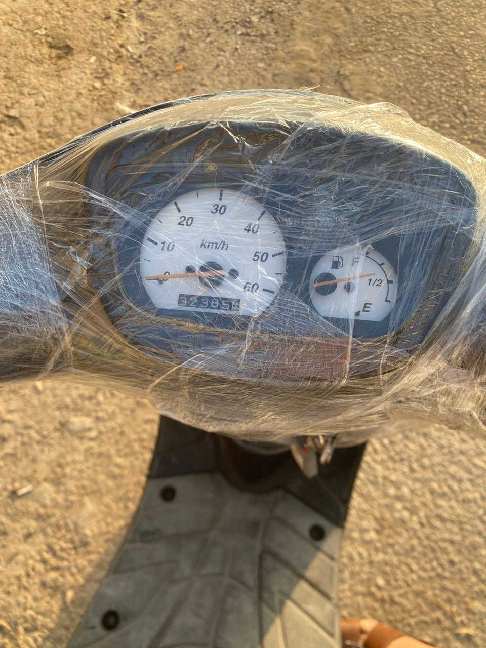 سلام عليكم شباب دراجه ٩ جديده طالعه بشهر ١٢ نضيفه ممتعوبه بعده بنهضه الوكيل دراجه من شغل للبيت مكاني ميسان لعماره اتصال *********** سعر اتصل وتتدلل
