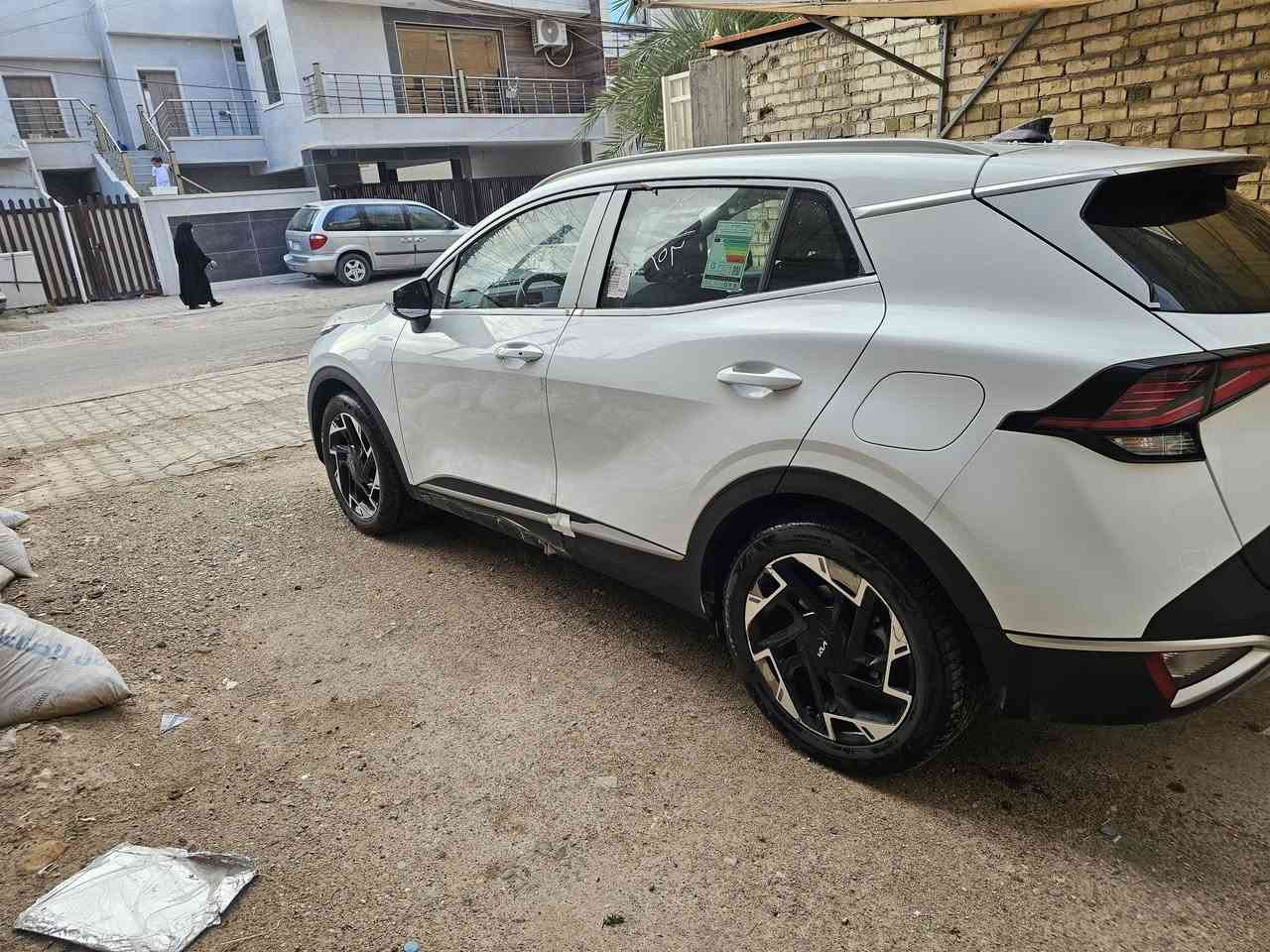 السلام عليكم 
سبورتج للبيع
موديل 25 رقم بغداد
فول كامل قماره حديد
ماشيه 1200 km فقط
كراسي سايق و راكب كهرباء
صندوق خلفي كهرباء
بردة خلفيه
نقاط عمياء
حساس مطر
حساسات امامي خلفي + كاميره خلفيه
تبريد مناخين منفصل
ضمان الدوليه
+ اربع تبديلات دهن مجاني بالشركه
السياره على وضع الشركه
السعر ٢٢٤  ورقه
للتواصل الاتصال على الرقم
***********
