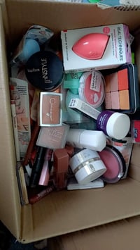 ماركه ديور • NYX وماك • منتجات اصليه