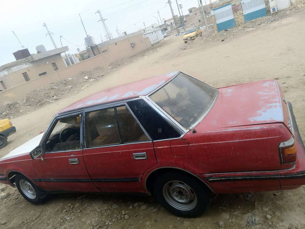 السلام عليكم سوبر للبيع رقم بغداد انكليزي باسمي سنويه لل31 هزه ماصاقطه ///السياره محرك وكير واكسل خير من الله بطه2500 تخم تاير ترايك لربيل السياره يرايدله تلكيط خياس مامعمره سابقاً السعر (30)وبيه مجال رجائن اذا مو شراي لا تعبني رقم الهاتف ***********ما متواجد عل فيس
