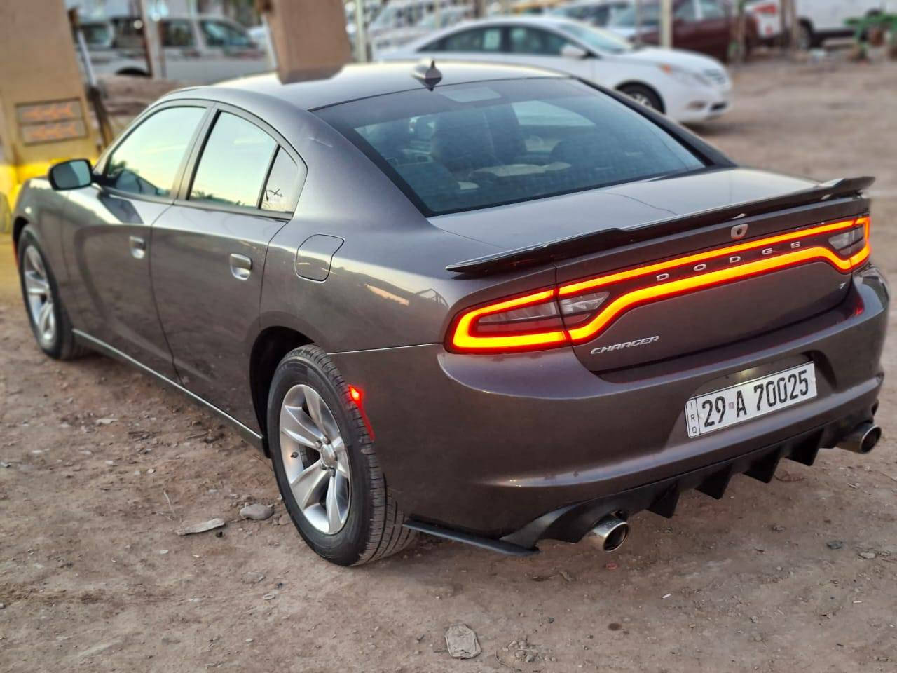 جارجر موديل ٢٠١٧ رقم واسط دولي بسمي ضرر كلش بسيط بنيد فقط باقي كفاله صوره الحادث داخل المنشور محرك٣٦٠٠ كير تخم تاير جديد حداديه امامي خلفي تبريد تتفئه داخل شاشه كبيره كامره دواره استخدام شخصي سياره جاهزه للأخير سعر ١٩٥وبيه مجال للاستفسار الاتصال على ***********مكاني ذي قار الرفاعي الرفاعي, ذي قار
