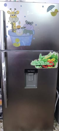 ثلاجة • اغراض للبيع