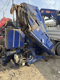 للبيع كرين فاسى ١٢ طن ٤سلايت  سعر 190 07502901717    07712901717