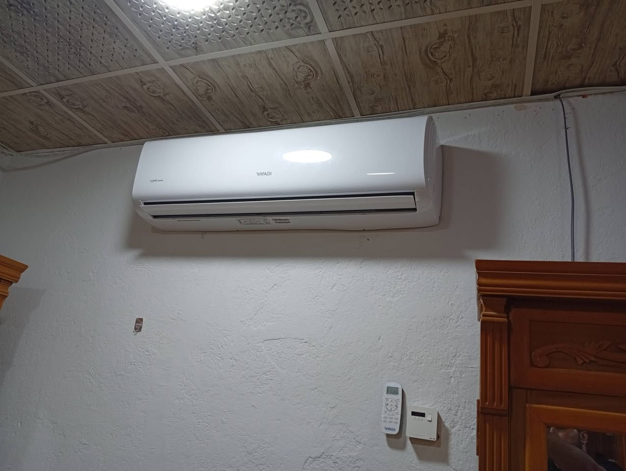 السلام عليكم
مستعدون لتأسيس وصيانه جميع الدور والمباني باسعار مناسبه شرط شغل درجه اولى بتقييم صاحب المنزل *********** متوفر واتساب 
اخوكم احمد الكهربائي
