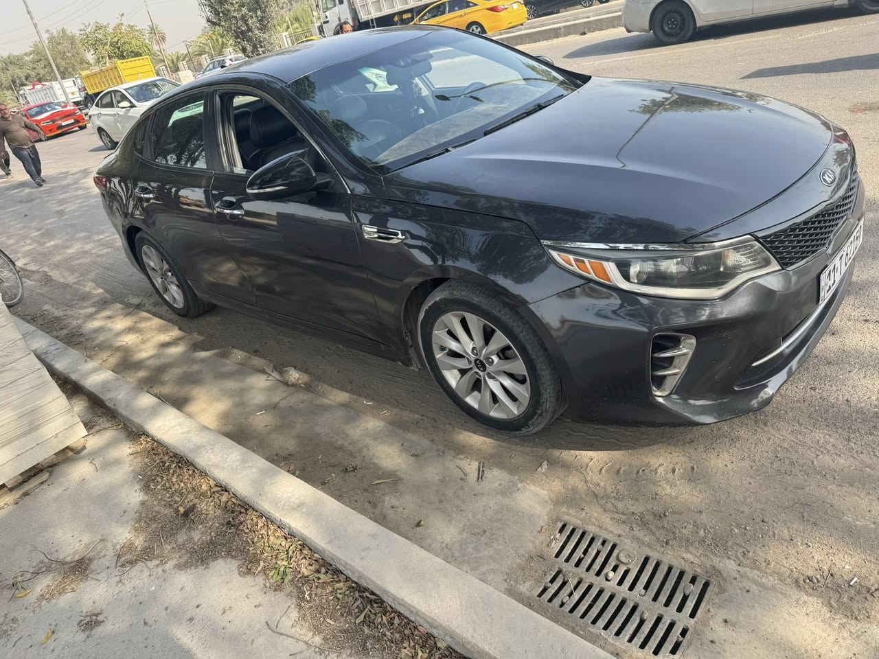 السلام عليكم
اوبتما 2018 فئه s وارد امريكي ب اسمي رقمهه بغداد حادثهه جاملغ وبنيد صور الحادث موجوده صبغ 4 قطع جاملغ وبنيد وبابين جهه السايق السياره جاهزه من كل شي بدون اي نقص من حداديه لمكينه لكير للباتري جديد لتخم تاير جديد مواصفاتهه شاشه ونقاط عمياء وكرسي السائق كهرباء وتحكم وكروز وابل كار بلي وكامره وحساسات خلفية وغيرهه من مواصفات السعر 122 وبيهه مجال بسيط رقمي ***********
