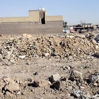 قطعه ارض للبيع 200متر والي يريد 100متر هم موجود الاستفسار الاتصال على ...