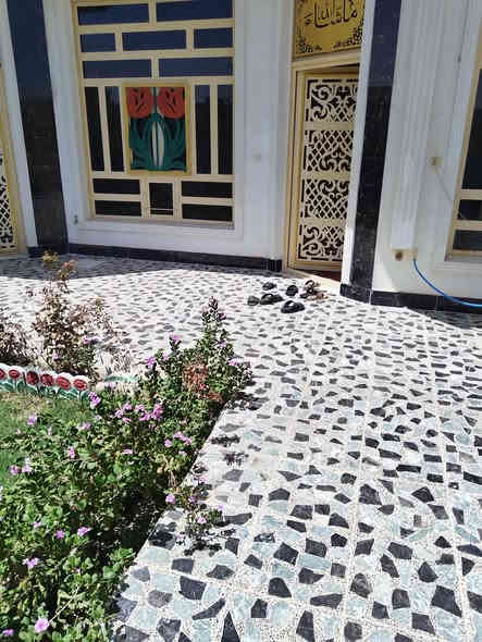 للبيع
بيت طابقين ملك صرف فول داخل وخارج
المساحه ٣٠٠ متر
الشارع ١٥ متر 
الموقع الصكلاويه الشهداء الثانيه  شارع جامع الكيلاني. 
السعر ١٧٠ مليون. بي مجال
***********
***********
