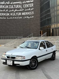 اوبل فيكترا • ١٩٩٠ • كير عادي