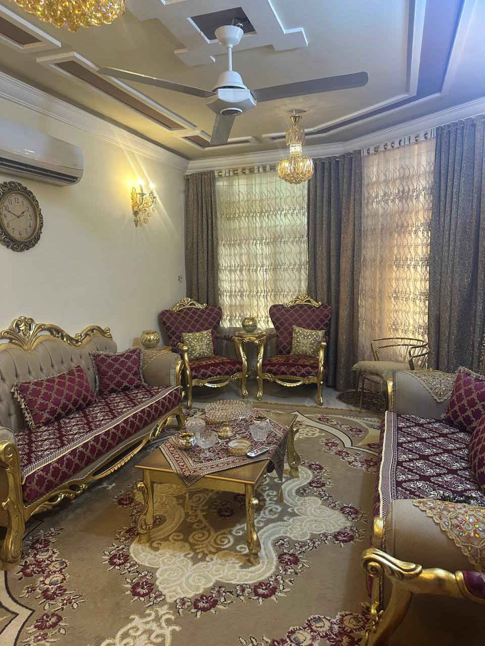 🕋بسم الله الرحمٰن الرحيم 🕋

👋السلام عليكم ورحمة الله وبركاته👋

🏪يعلن مكتب انمار للعقار

🌄الانبار قضاء الفلوجه 

🏡 بيت 

#للبيع في حي الضباط الرابعه قرب شارع 60

🔵 المساحه 150م الوجه 7.5 م  النزال 20 م حديث 

🚧 بناء طابوك حديث بناء 2025

طابو صرف سند تحويل ملكيه بسم شخص واحد 

🛣️شارع 10م  تبليط  وقرب مدارس وخدمات  

🏠طابقين حديث 

🔵استقبال 
🔵مطبخ 
🔵غرف عدد 3
🔵مناور عدد 2
🔵صاله2
🔵صحيات 
 

💲#السعر المعلن 160  مليون وقابل للتفاوض مع صاحب العقار 
🧑‍💻عزيزي عندك عقار وتريد تبيعه باسرع وقت راسل صفحتنه نلبي لك طلبك 🙏♥️

⁉️للاستفسار اكثر مراسله صفحتنا او زياره المكتب انمار للعقار الواقع على شارع 60 مجاور مطعم  نفر بخاري  ومجاور المطعم وكوفي بلاك ساراي شارع السكلات او الاتصال 

☎️***********☎️كورك 
☎️***********☎️ واتساب  

⁉️اذا كنت تملك عقار وترغب في نشره مراسله صفحتنا او زياره المكتب انمار للعقار او ارسال المعلومات على الواتساب ☎️👆

⁉️الاسعار المعلنه في مكتبنا تحدد من قبل البائع وليس المكتب ونجمع البائع والمشتري وجها لوجه لاتمام عمليه البيع

⁉️متابعه ولايك للصفحه ليصلكم كل ماهو جديد فضلاً وليس أمراً

♥️طابت أوقاتكم بكل خير ♥️
سوق الفلوجه المفتوح عقارات الفلوجة العقار المميز الفلوجة سنتر عقارات الفلوجة🏘
