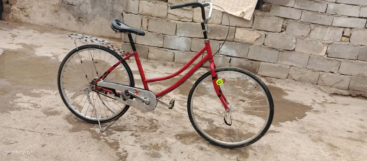 بيسكل البيع السعر 35 ألف مكان القرنه بهورسعد ***********
