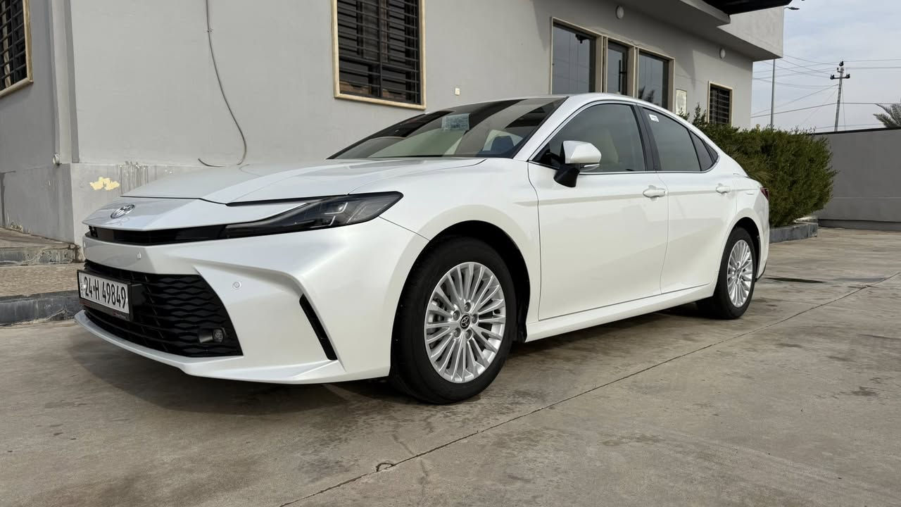 السلام عليكم كامري Le 25 مواصفات معروفه ماشيه 15 رقم دهوك دولي شرط التحويل السياره جديده بمعنى الكلمه مكان السياره موصل / دهوك  الشراي يتصل وحيا اللّٰه
***********
