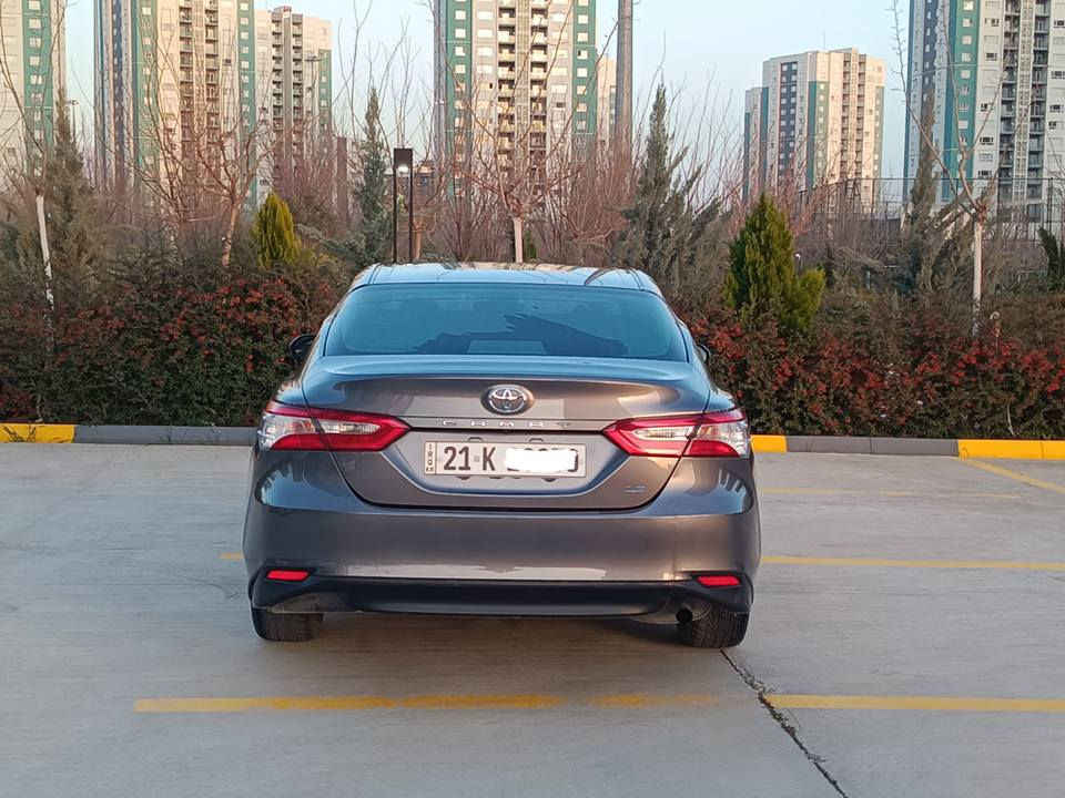 بسم الله الرحمن الرحيم 
تويوتا كامري أمريكي موديل ٢٠١٨ مواصفات LE بدون بصمة فتحة باقي مواصفات سيارة ماشاء الله حلوة سيارة حجم محرك كبير ٢٥٠٠ مرغوب كير محرك برغي مامفتوح صوت بخار صرف دخان بشرت فحص سيارة فقط ٦٩ الف ماشي حقيقي 
سيارة نضيف حلوة صونر سيارة موجود حادث أمريكا كلشي خفيف بدون دواخل بس ارباك ستيرن سيستم البيلادي سيارة بدون دواخل حادث خفيف دواخل سليم بشرت فحص صونر سيارة صدر امامي وخلفي بشرت مابي نقص تبريد ثلج كهربائي كل اشتغل لايتات زينون اصلي البيلادي داخل بيجي مرغوب ماشاء الله داخل سيارة نضيف 
تريد وكالة تريد تحويل نفص اليوم حاضر سيارة بأسمي صديقي نفص مكان سليمانية 
مكان سيارة سليمانية داخل سليمانية مقابل مطار سليمانية بداية سليمانية سعر رخيص 
*********** السليمانية, العراق
