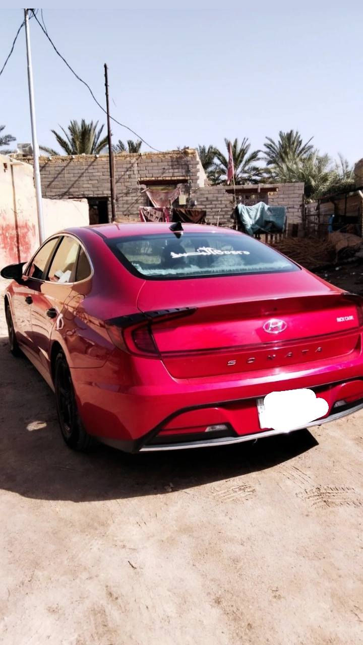 سوناتا 2021 وارد امريكي بيها البنيد مبدل اصلي وصبغ جاملغ عكس السايق باقي البدي كفاله عامه
رقم مثنى معوقين وكاله عامه 
مواصفاتها رادار امامي تحديد مسار قياده ذاتيه
سايد بريك  بصمه جنطه ذكيه اربع انظمه قياده 
شاشه  كامره 
مكينه 2500 كفاله كير حداديه تبريد تبريد ما بيها اي نقص سياره جديده ماشيه 49 الف 
السعر 160وبيها مجال للشراي
المكان ذي قار سوق الشيوخ 
***********
