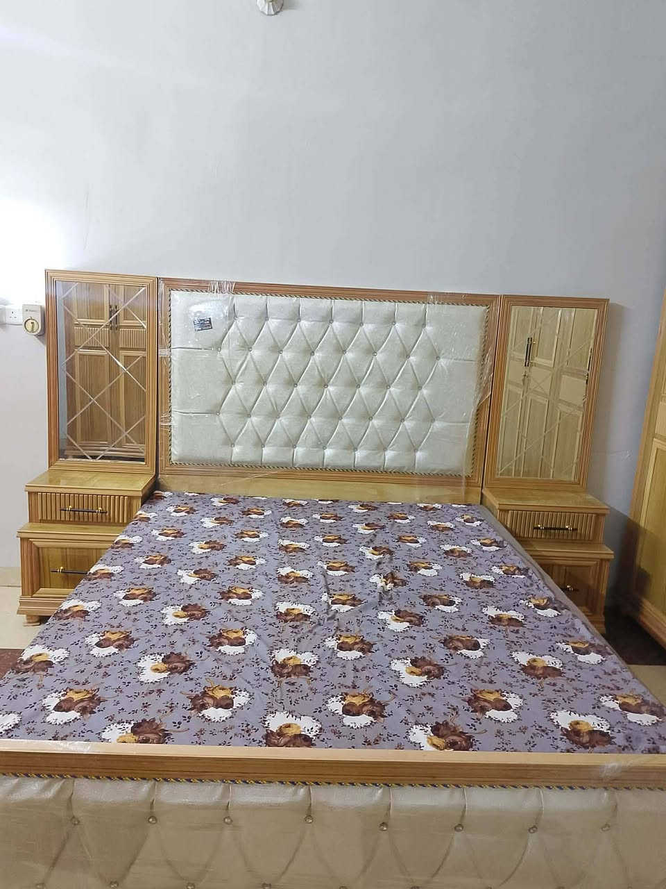 بالتقسيط بالتقسيط بالتقسيط غرف نوم بالتقسيط وبدون مقدمه
جميع انواع غرف النوم الصاج (نقدا) و (بالتقسيط) على 18 شهر بدون مقدمة
يوجد نظام استبدال الغرفة المستعملة بغرفة جديدة و الاتفاق على الفرق
العنوان الموصل الايمن الصناعة القديمة اليابسات بالقرب من جامع ابو زعيان
يوجد فصال حسب الطلب

المشمولين بالاقساط جميع الموظفين والمتقاعدين وابطال الداخلية والدفاع  والوريث على مصرف الرافدين حاملي بطاقة الماستر كارد


**إذا كنت صاحب هذا الإعلان وتريد حذفه لأي سبب، رجاءا أرسل رسالة إلى الدعم الفني**