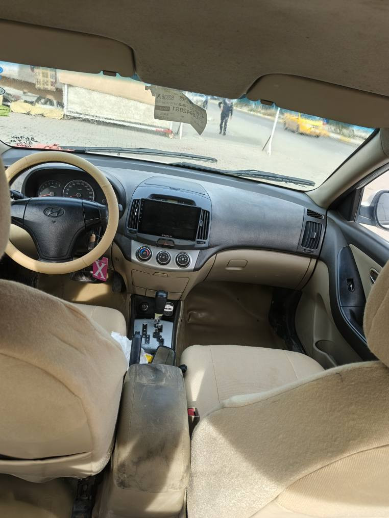 هۆندای ئەلەنترا نمونە لەجوانی مودێل‌2011گێڕ تۆماتیک تەبریت سارد و گەرم چوار جام کارەبایی سەیارەکە زۆر خاوێنە تەنها یەک پارچەی پێوەیە ئەویش دەرگای لای سایەقە نرخ112گەڵا و مەعامەلەیەکی برایانە
ژ.م تەلەفون کۆڕەک:.***********
ژ.م تەلەفون ئاسیا:.*********** كركوك, العراق
