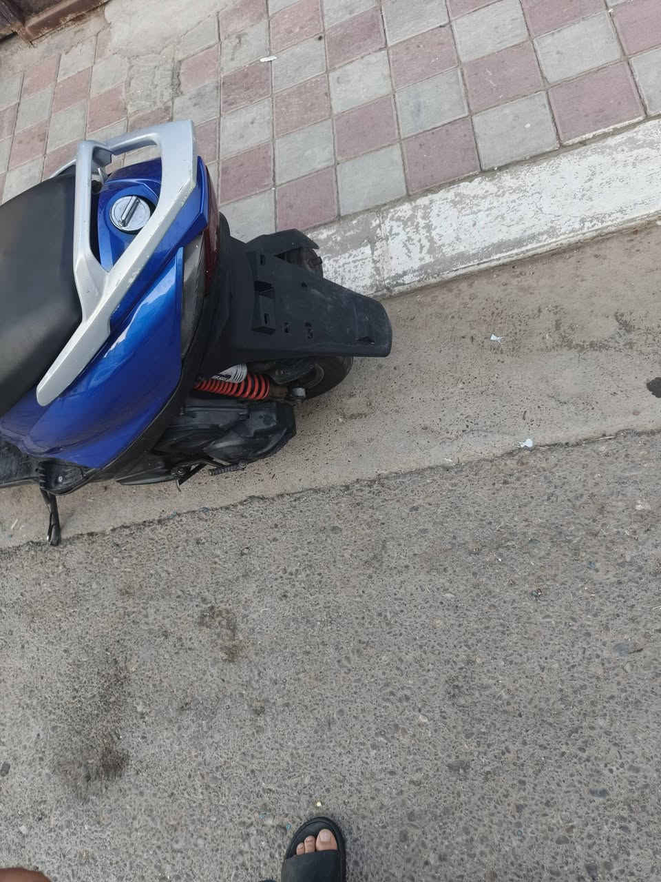 للبيع  ***********
