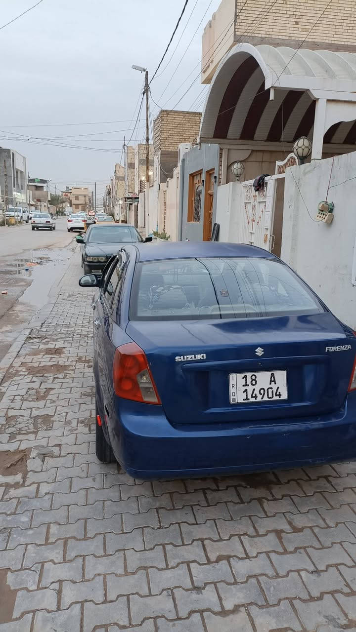 السلام عليكم اوبتره فورنزه لبيع سياره حلوه مكاني بل نجف كير ومكينه وحداديه نضاف جاهزه السياره لسعر 60 لتواصل ***********
