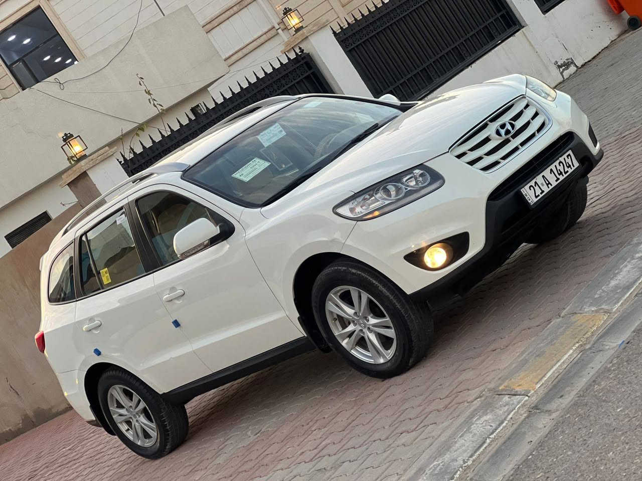 يالله السلام عليكم...
نقد فقط اعتذر ع الاقساط والوعده والمرواس
بسعر مناسب 143$وبيها مجال بسيط لشراي
هونداي سنتافي وارد خليجي الموديل 2011الون ابيض السياره مكفوله كفاله عامه من الصبغ والتبديل والبارد والحالوب مكينه 2400دوش المرغوب بدون صرف او صوت او بخار كير بدون عيب السياره جديده. واحلا من الصور ماشيه 167كم  مواصفات :
داخل عسلي
سلايت روف
3قطع تبريد
7راكب
صاج ملكي
بلاجكتور بلادي
تحكم ستيرن
اواكس
يو اس بي
اشاره بالمري
مري شفط
ويل كب كروم
4دسك
ارضيه جلد
كشن جك 
كامره خلفيه
دبل كزوز 
كير/محرك/صدر/تخم تاير/تبريد/تدفئه/ارضيه جلد/دوشمه/كهربائيات/باتري كله جديد وبالشرط 
رقم سليمانيه(21) دولي الجديد سنويه جديده لل 2030هزه جديده براد شرط التحويل والغرامات
عنوان السياره صلاح الدين-تكريت-القادسيه الخاص مغلق للاستفسار:***********
