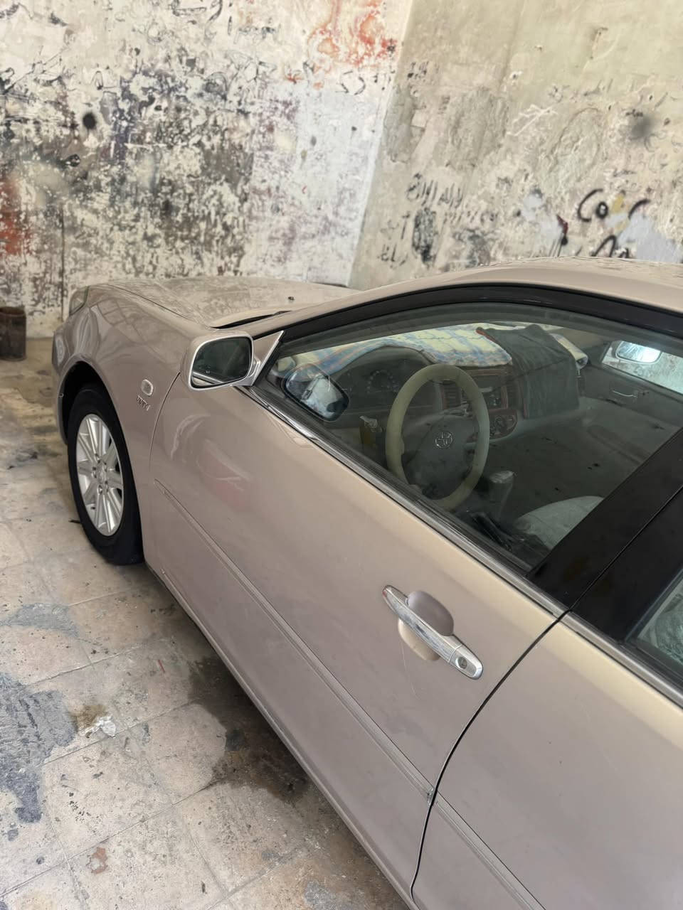 سلام عليكم كامري ٢٠٠٥
٤سلندر  كير مكينه حداديه طخم تاير جديد 
سياره بسمي تحويل ثاني يوم مابيها نقص سياره سعرها خاص ***********
