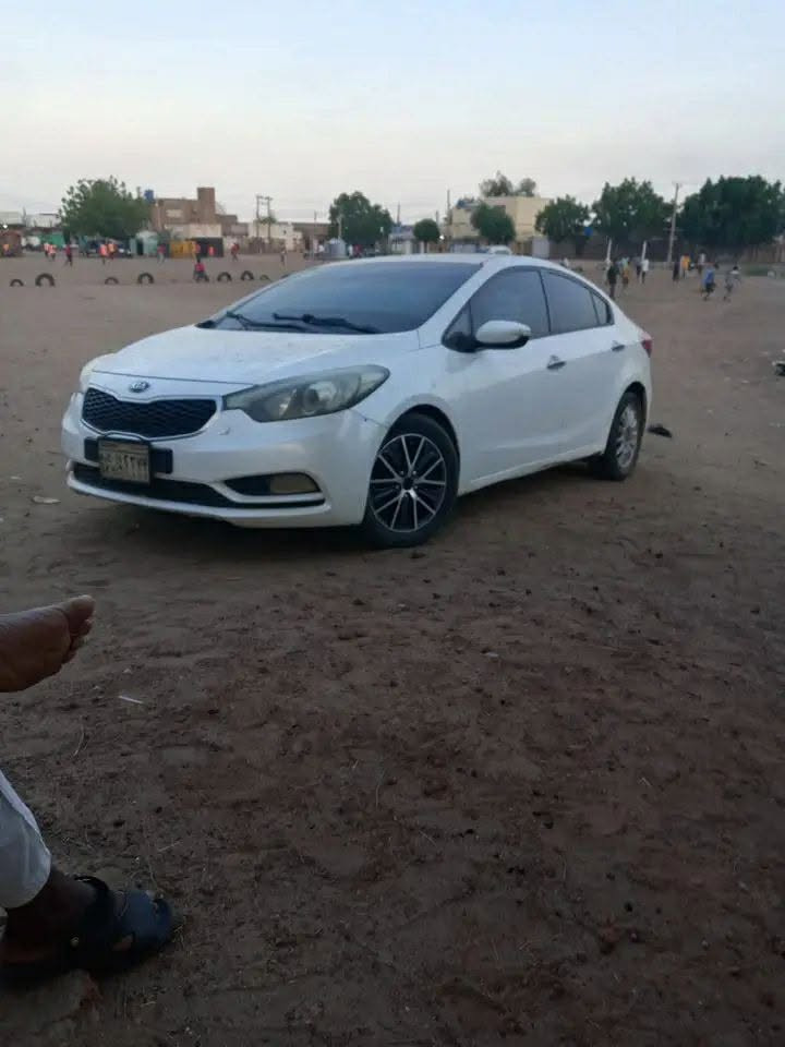 للبيع ف مدني الجمال.... #
 K3، 2015  الصالون مرتب الصلاه ع النبي
 عربيه شاذه تكيف تلجه شغال
 قوايم عتب فل الفل
  مكنه فل الفل فرش مرتب
 صرف ماف لساتك خمسه فل 
 عربيه الصلاه....... علي النبي
خالي ملاحظات بهيه شركه
 لاعلي سعر. الترخيص ل 2027
🌎 المعاينه .... مدني 
💸 عموله 400 من المشتري
تندفع عند المبايعه 🔥
للاستفسار والتواصل
0968568599


**إذا كنت صاحب هذا الإعلان وتريد حذفه لأي سبب، رجاءا أرسل رسالة إلى الدعم الفني**